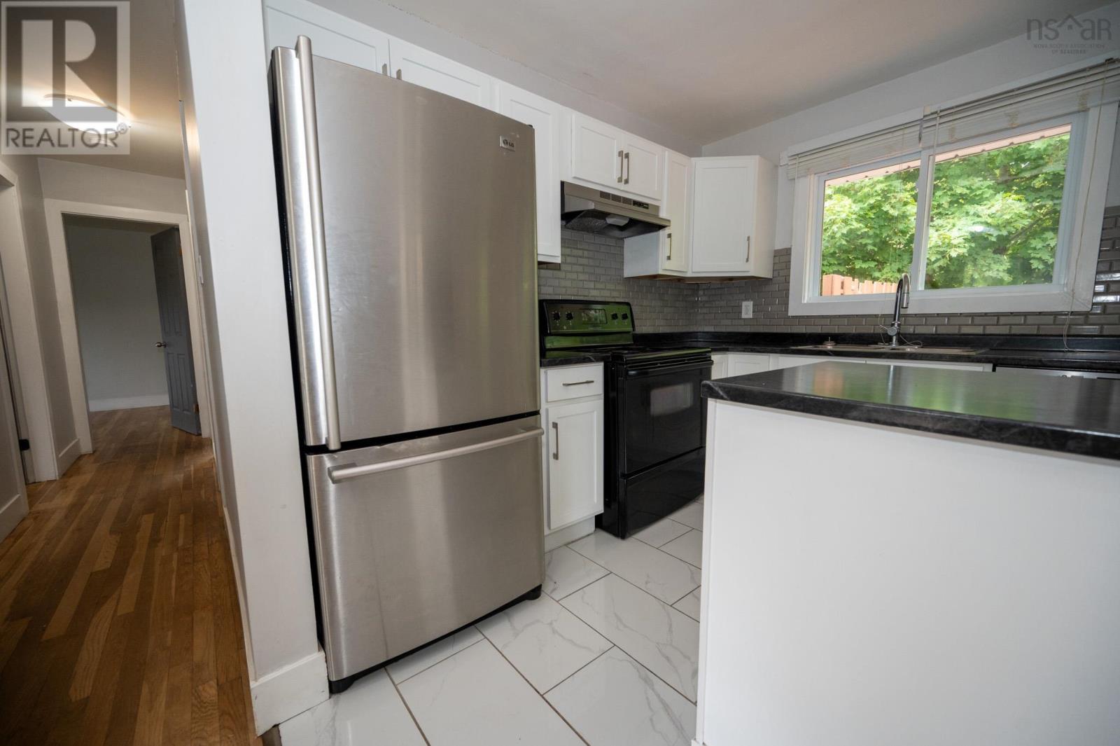 139 Evans Avenue, Halifax, Nova Scotia  B3M 1C8 - Photo 9 - 202521647