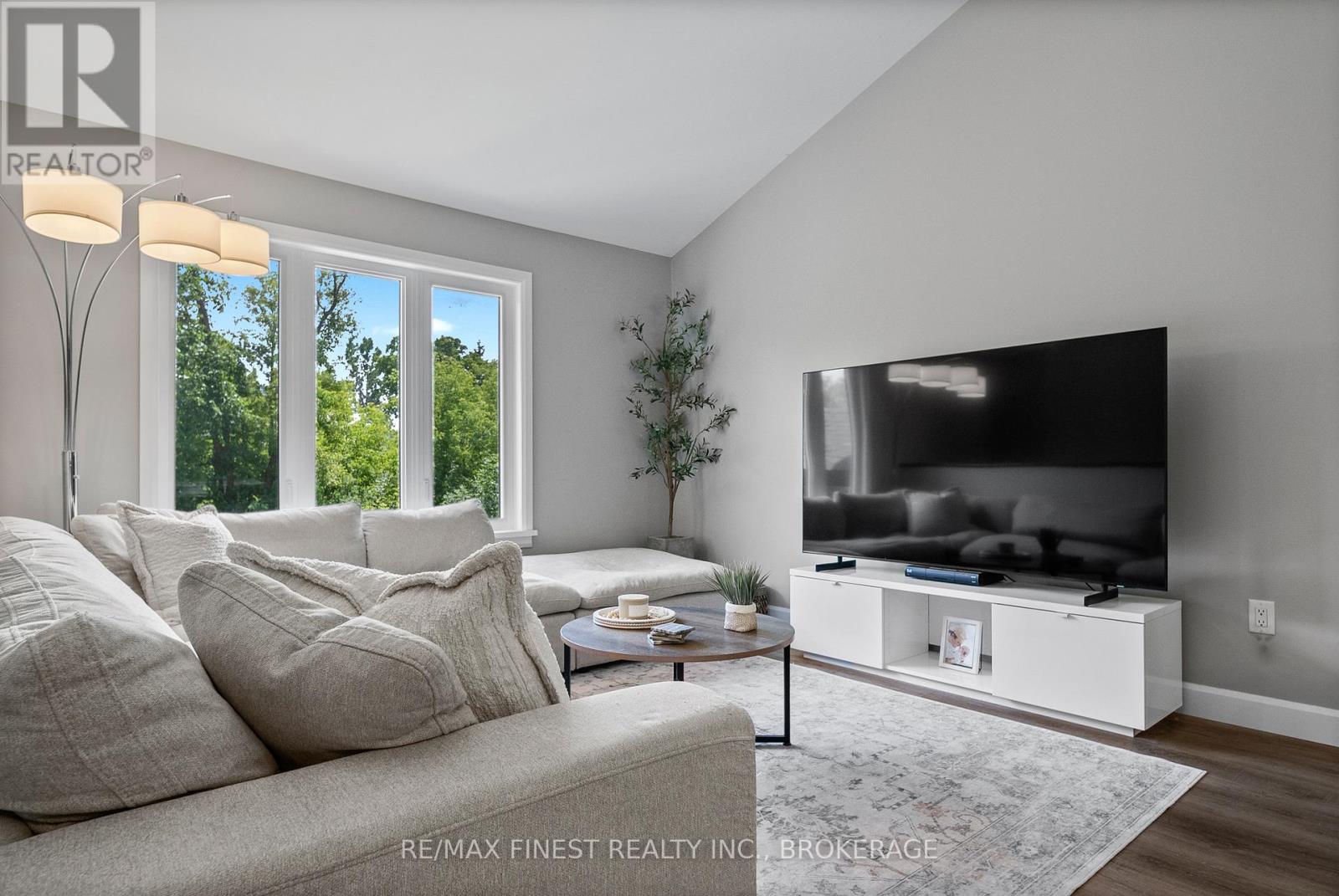 1524 Lake Road, Stone Mills, Ontario  K0K 1Z0 - Photo 8 - X12439477