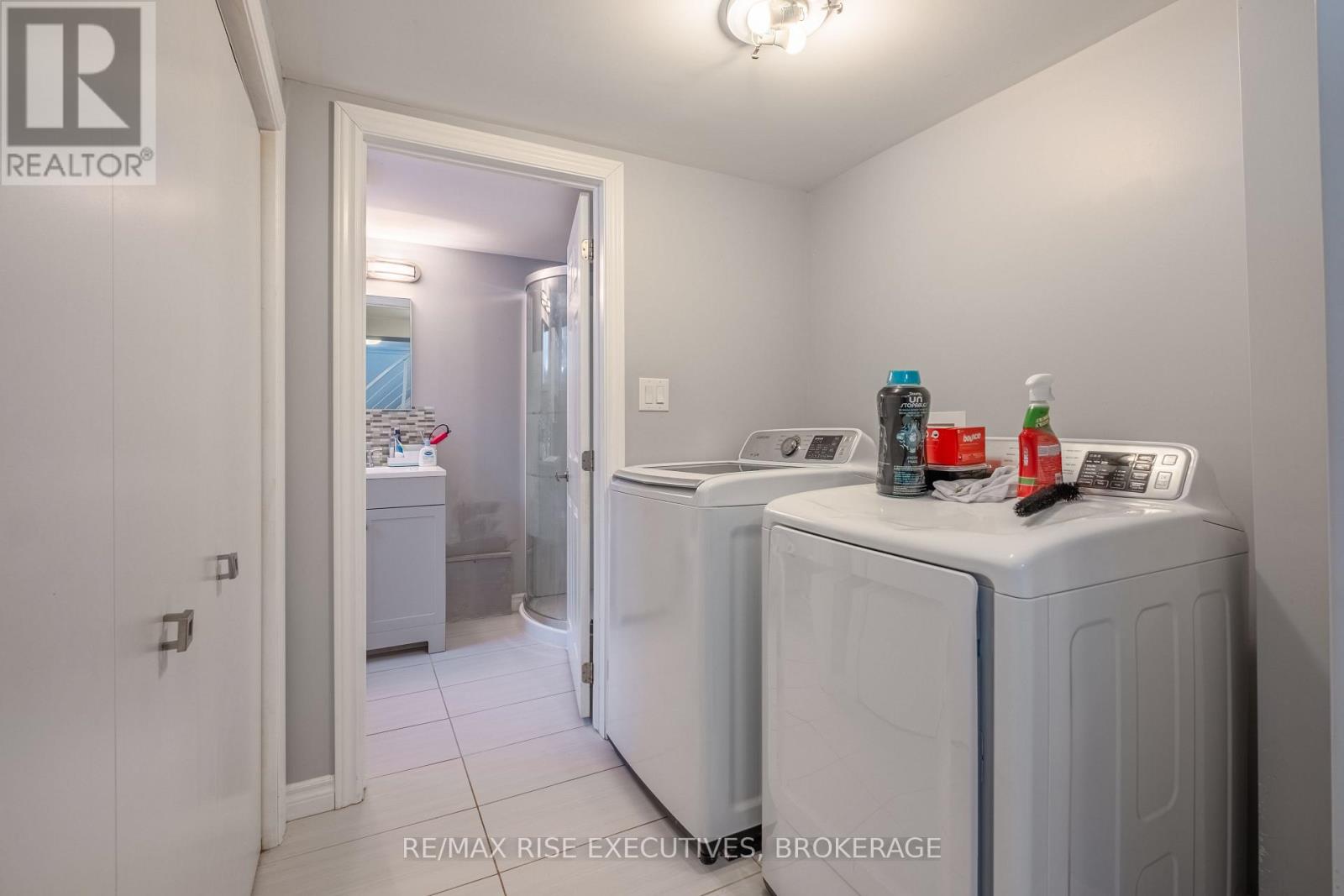 20 Elizabeth Avenue, Kingston, Ontario  K7M 3G8 - Photo 18 - X12439569