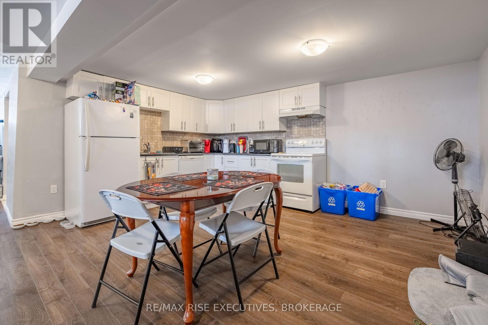 20 Elizabeth Avenue, Kingston, Ontario  K7M 3G8 - Photo 23 - X12439569