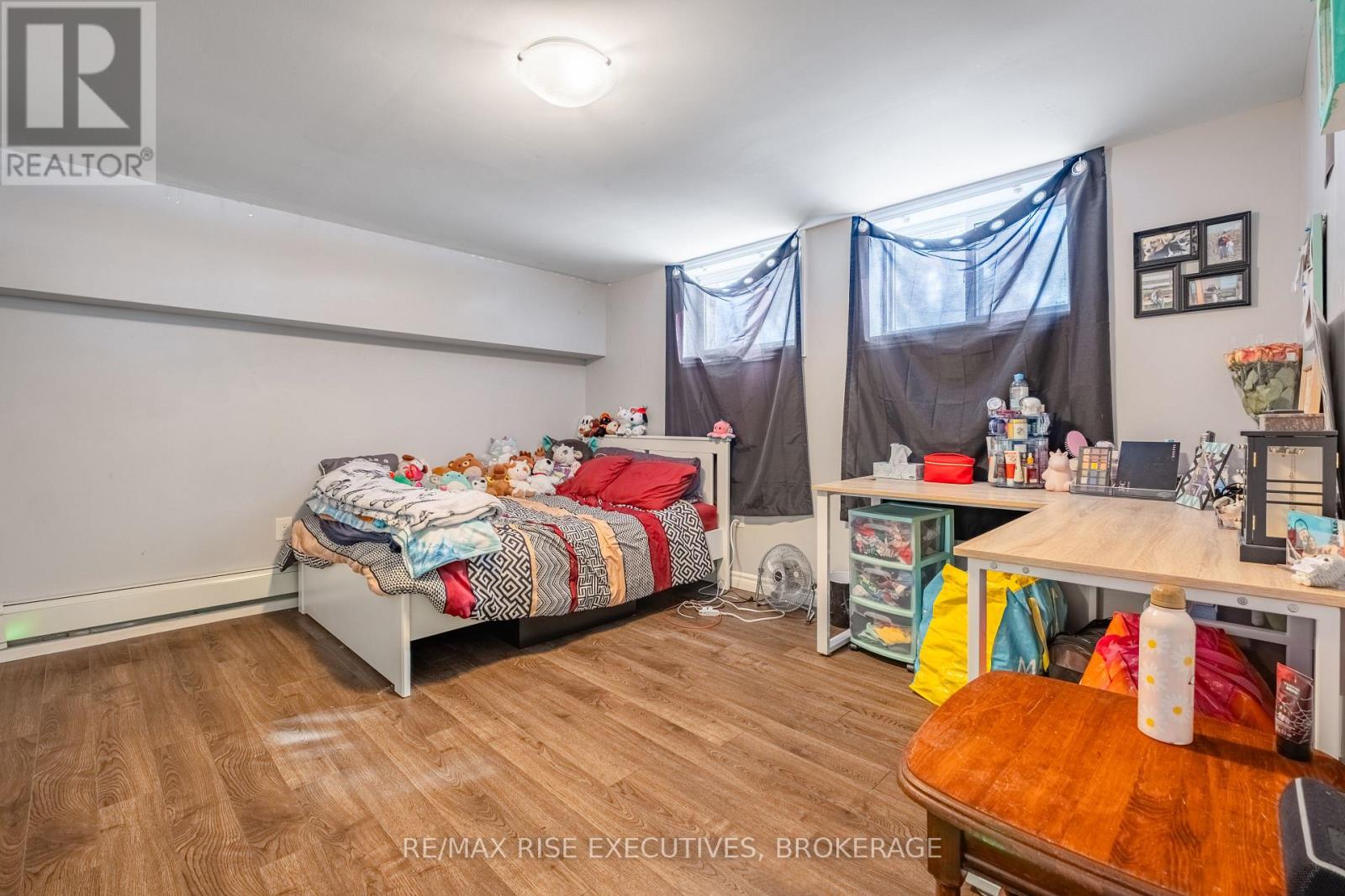 20 Elizabeth Avenue, Kingston, Ontario  K7M 3G8 - Photo 26 - X12439569