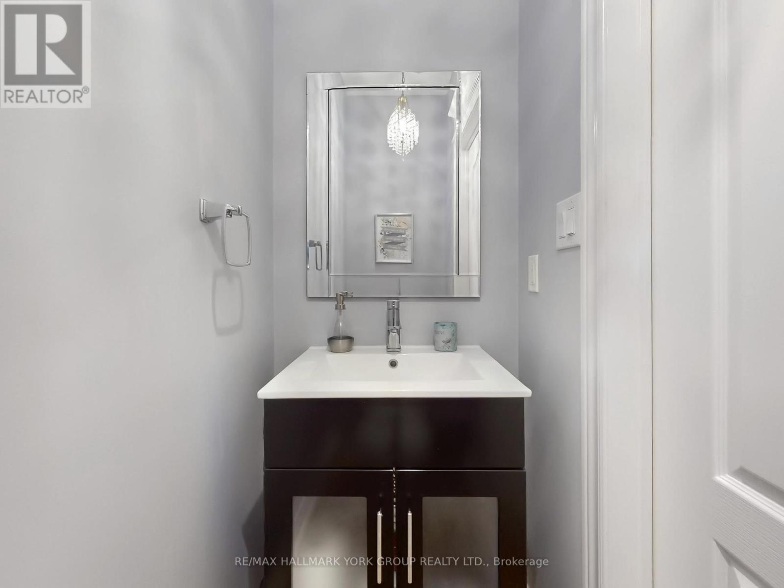 67 - 190 Harding Boulevard W, Richmond Hill, Ontario  L4C 0J9 - Photo 19 - N12439390