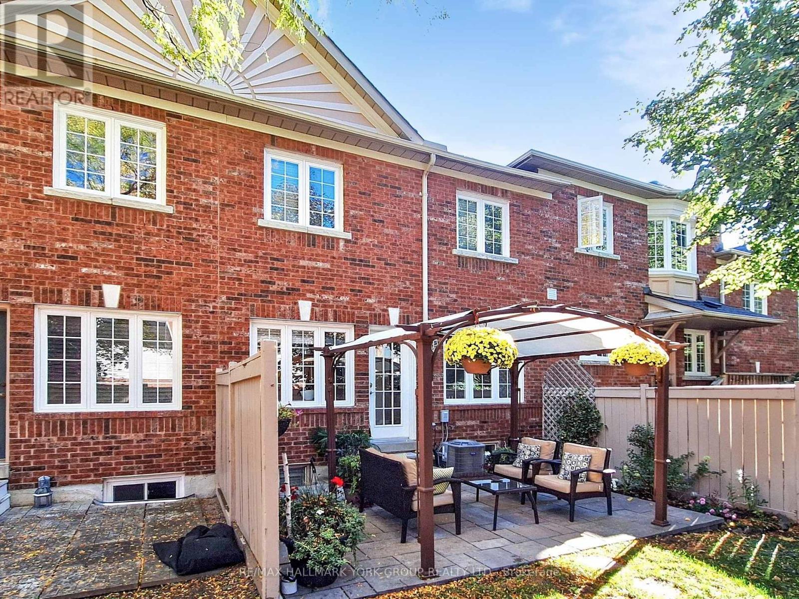 67 - 190 Harding Boulevard W, Richmond Hill, Ontario  L4C 0J9 - Photo 47 - N12439390