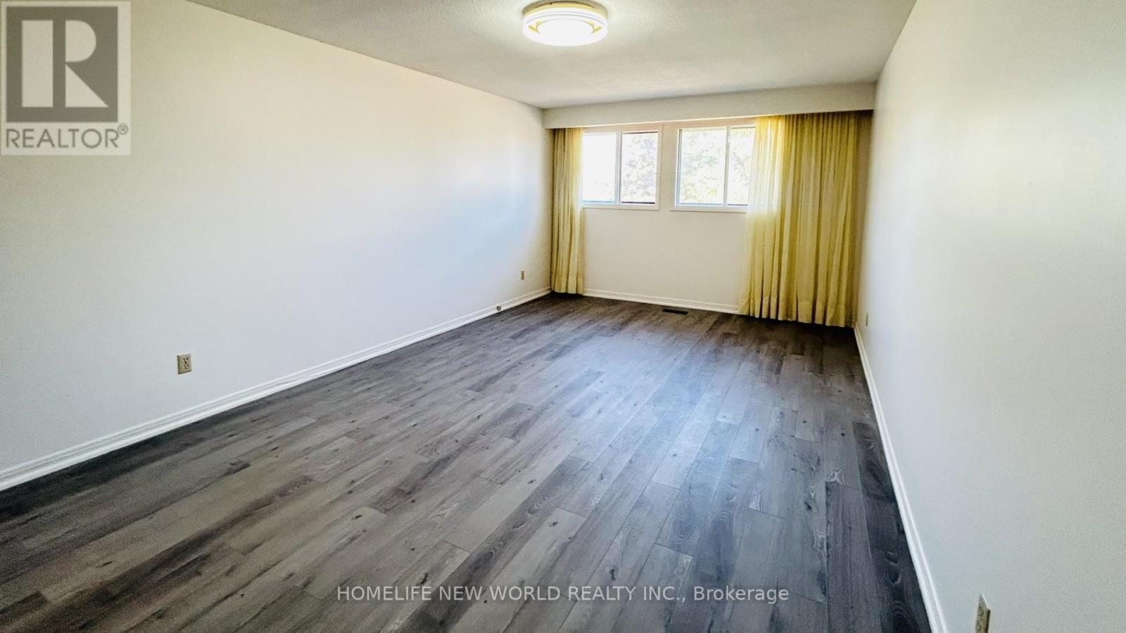 93 Willowbrook Road, Markham, Ontario  L3T 5K7 - Photo 14 - N12439441