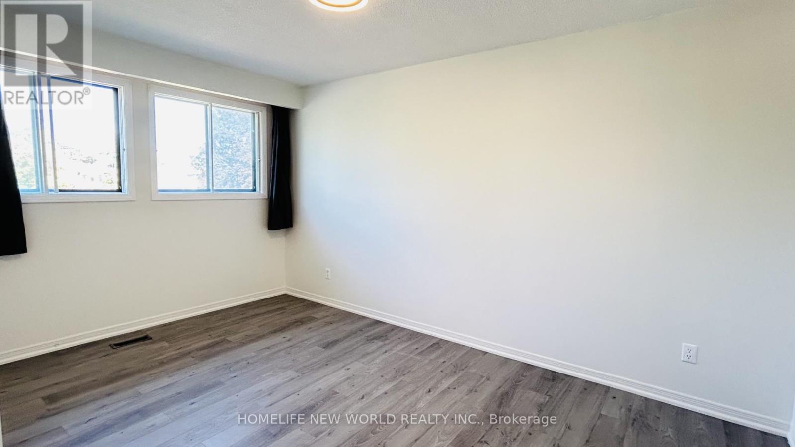 93 Willowbrook Road, Markham, Ontario  L3T 5K7 - Photo 19 - N12439441