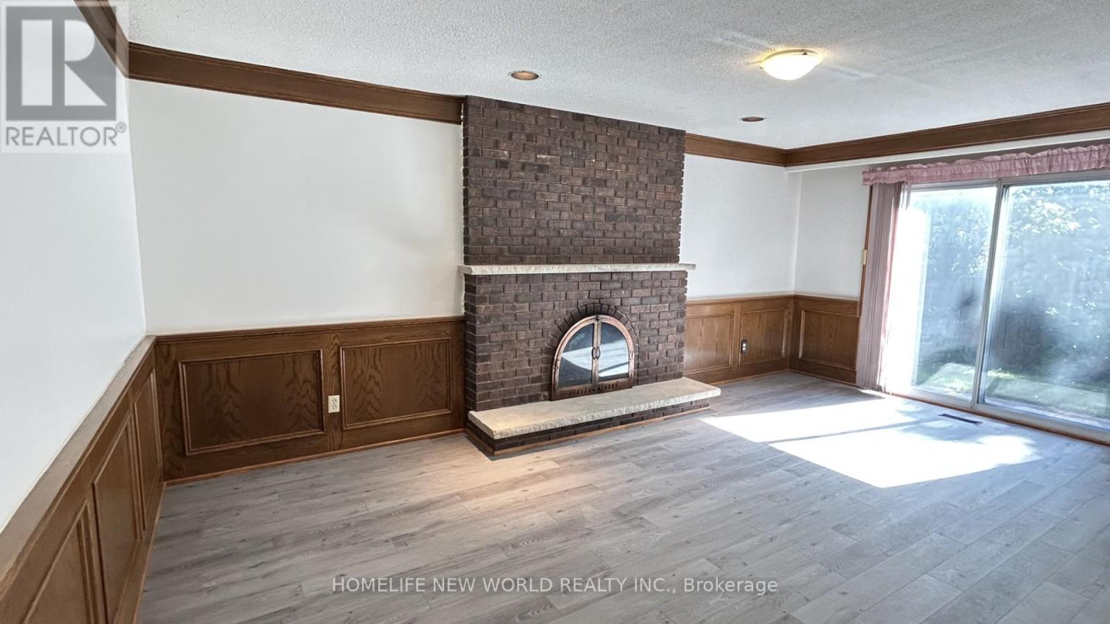 93 Willowbrook Road, Markham, Ontario  L3T 5K7 - Photo 2 - N12439441