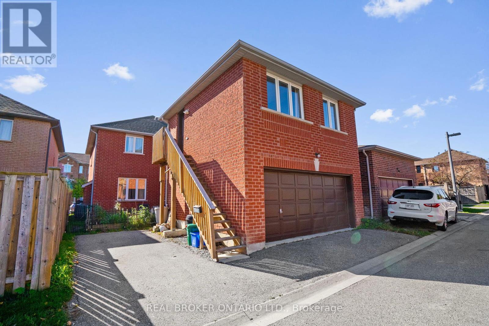 REAR - 496 WHITE'S HILL AVENUE, Markham, Ontario