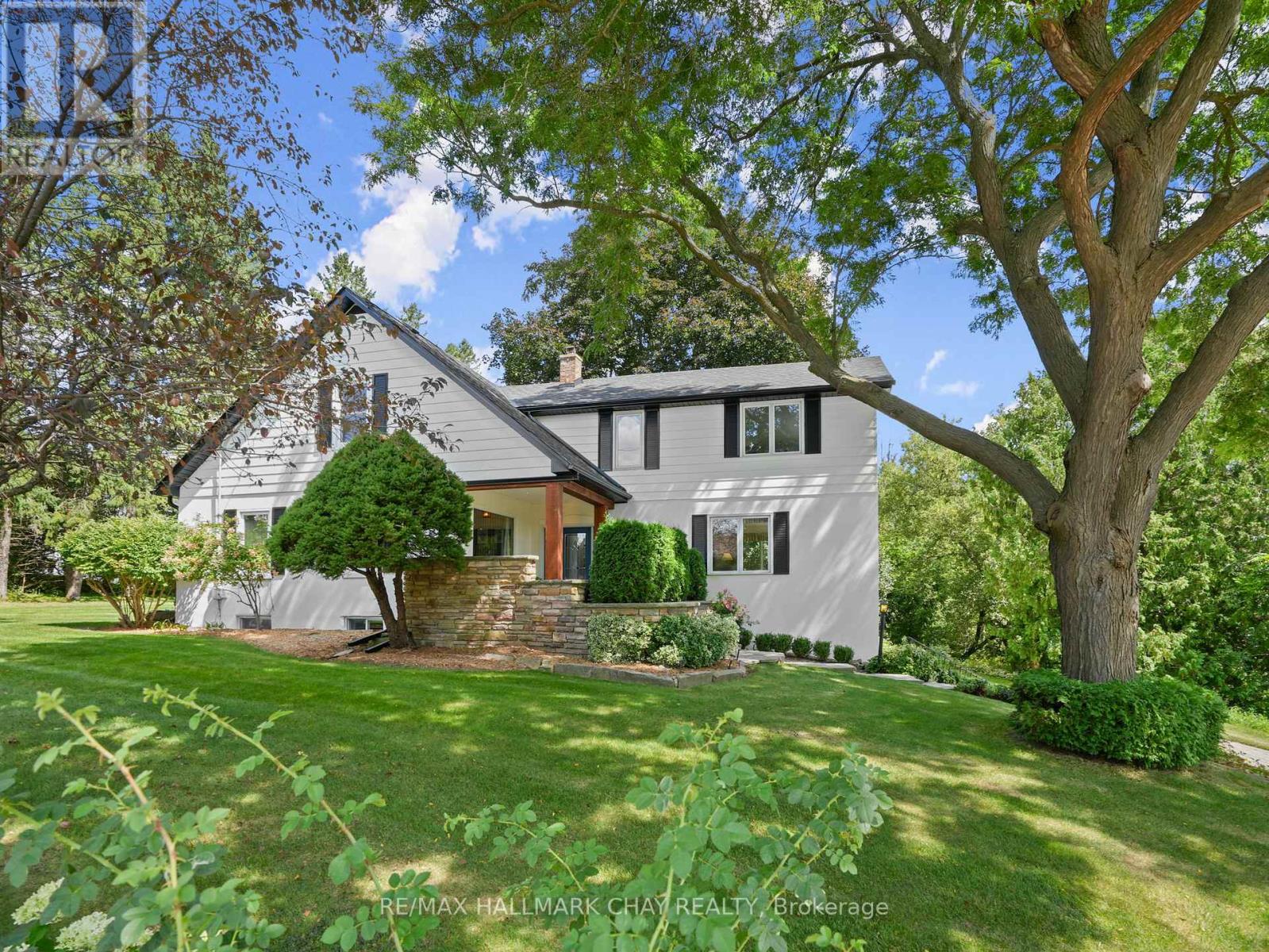 5053 BOYNE STREET, New Tecumseth, Ontario