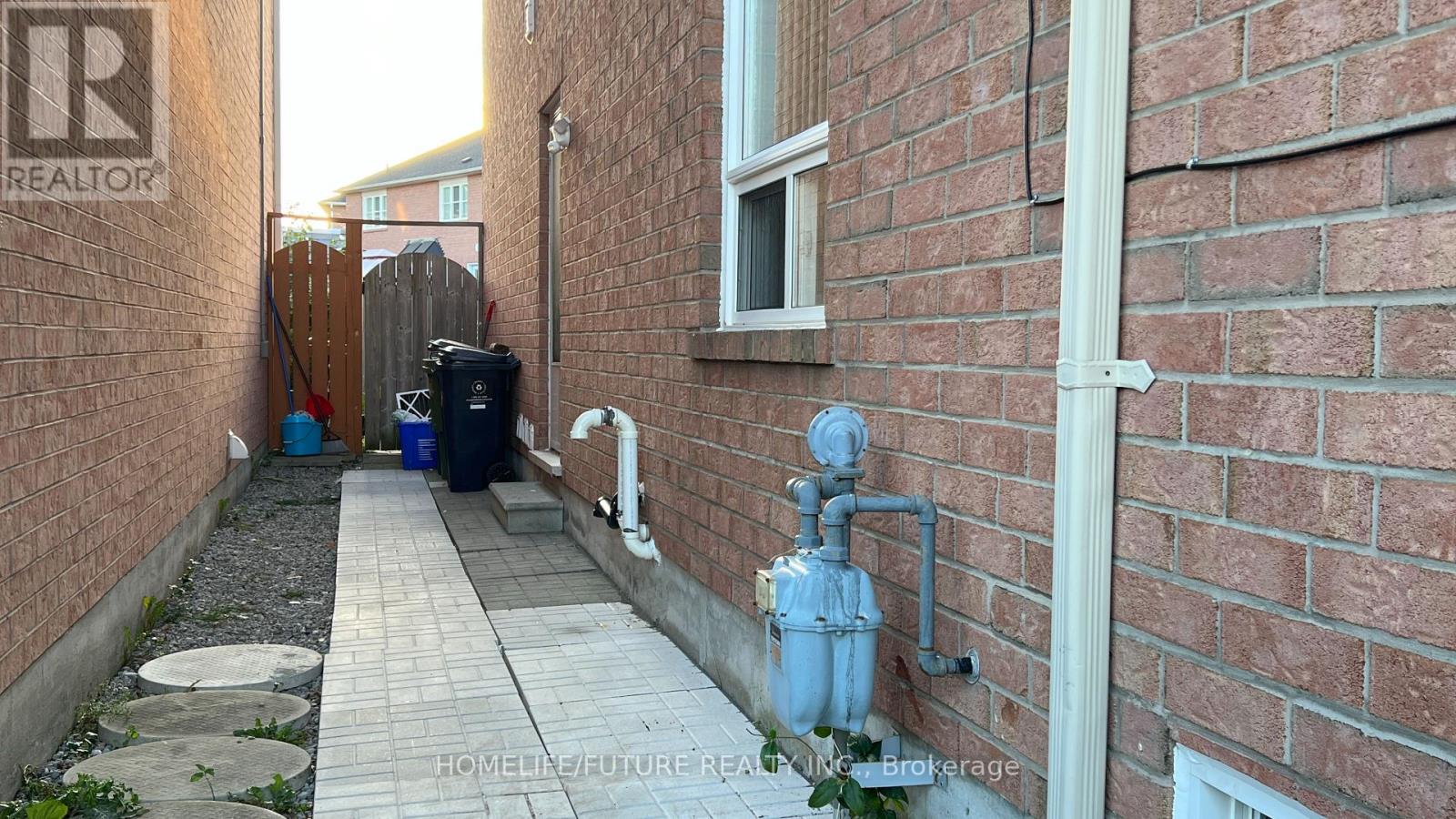 Bsmt - 24 Bald Eagle Avenue, Toronto, Ontario  M1B 6G1 - Photo 2 - E12322109