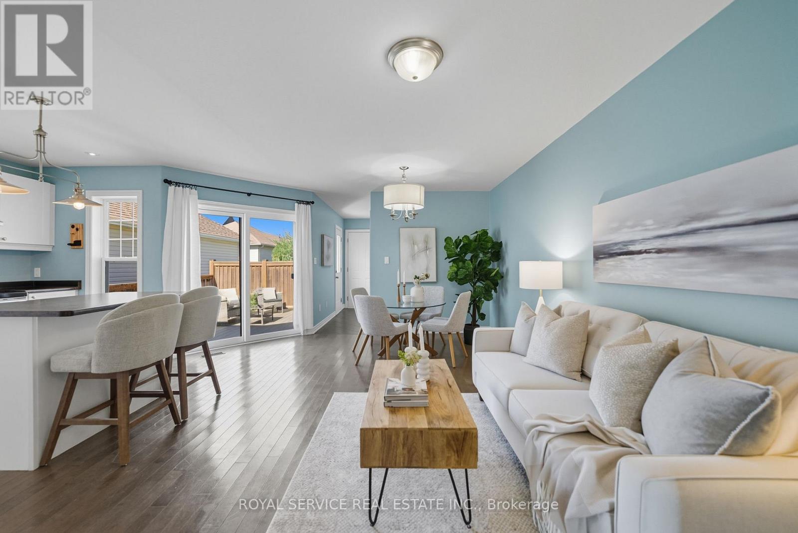 264 Strachan Street, Port Hope, Ontario  L1A 0C8 - Photo 5 - X12439461