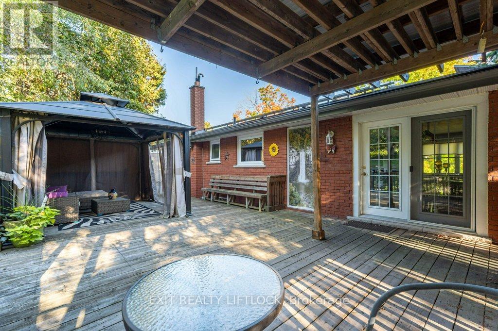 39 Beechwood Drive, Peterborough, Ontario  K9J 1M2 - Photo 24 - X12439499