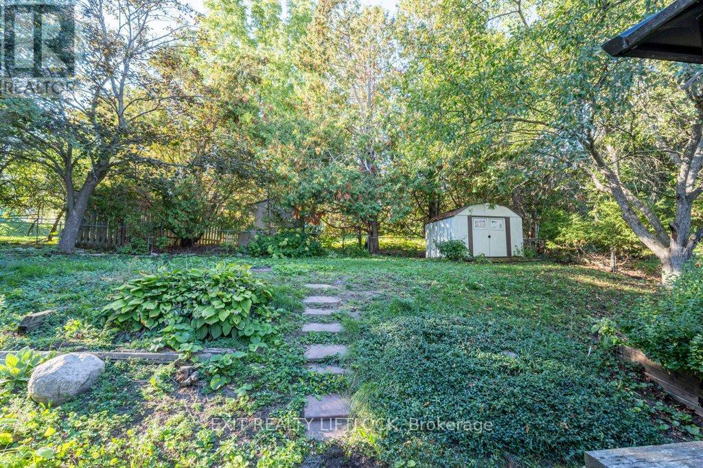 39 Beechwood Drive, Peterborough, Ontario  K9J 1M2 - Photo 28 - X12439499