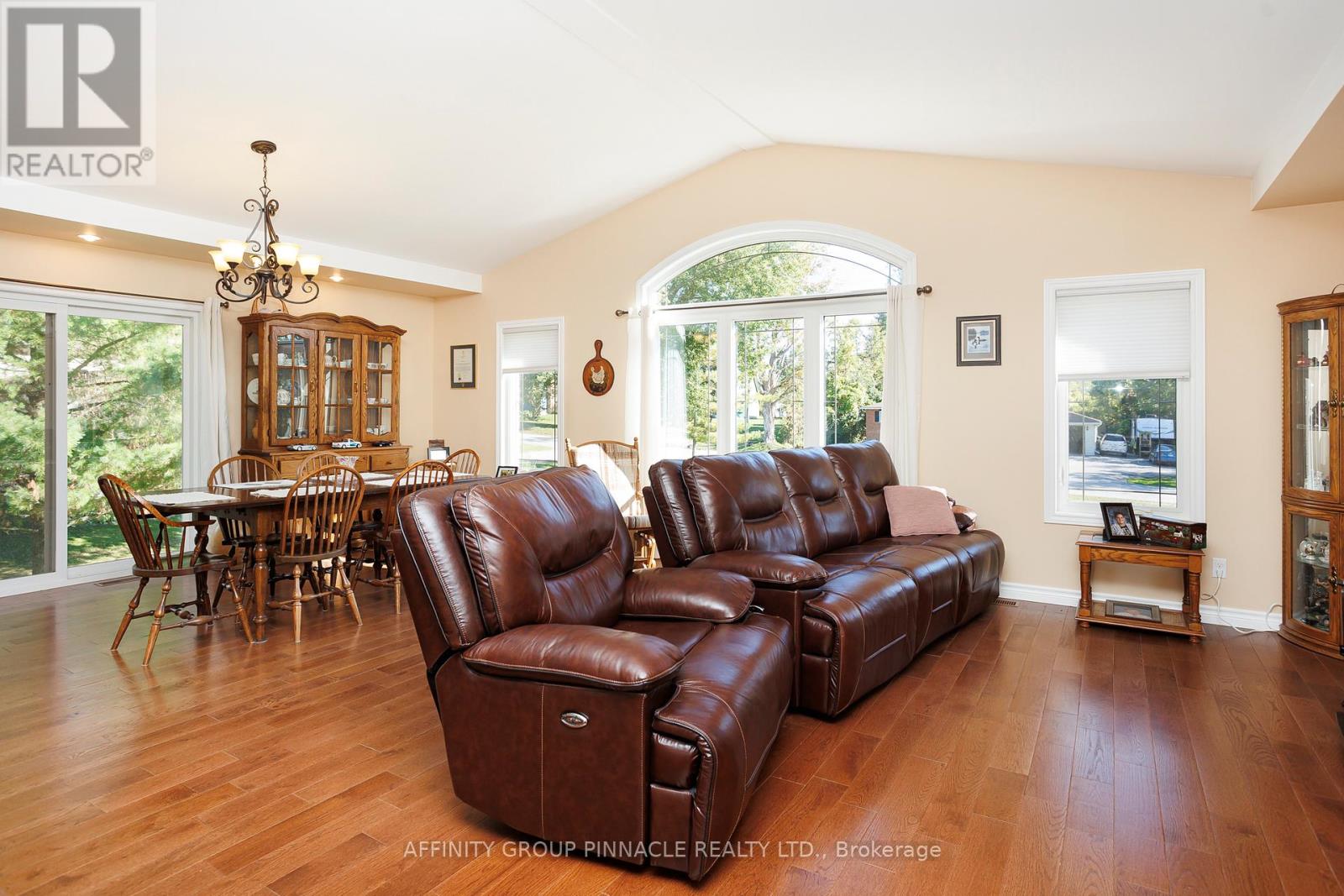 59 Peace Road, Kawartha Lakes (Ops), Ontario  K0L 2X0 - Photo 9 - X12439544