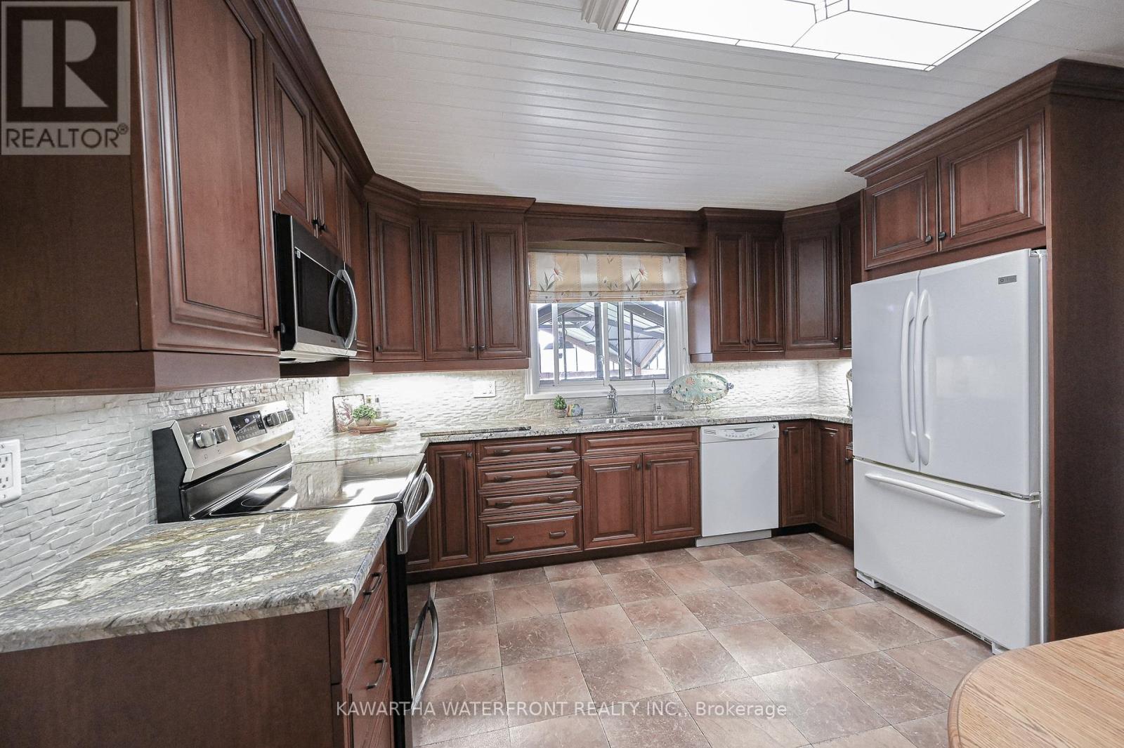 47 North Water Street, Kawartha Lakes, Ontario  K0M 1K0 - Photo 28 - X12439587
