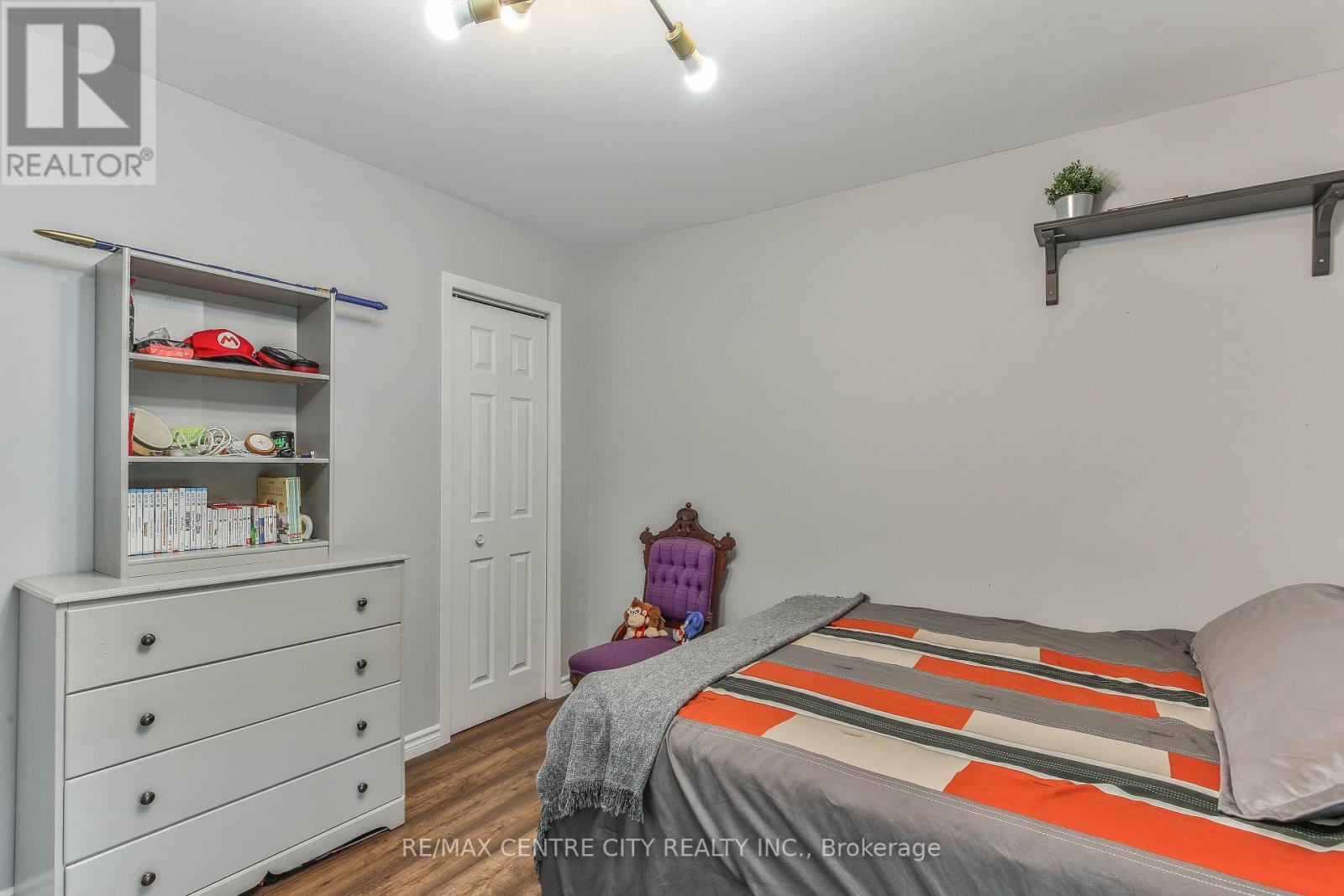 13 Potters Road N, Tillsonburg, Ontario  N4G 2G9 - Photo 30 - X12439497