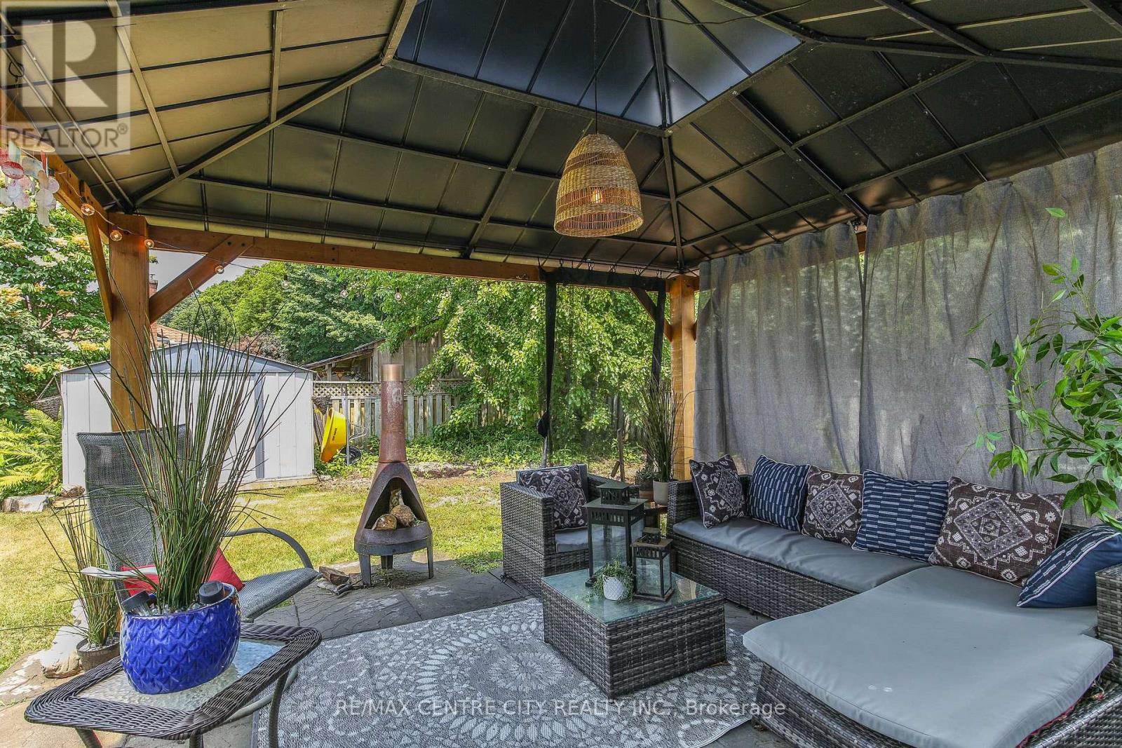 13 Potters Road N, Tillsonburg, Ontario  N4G 2G9 - Photo 36 - X12439497