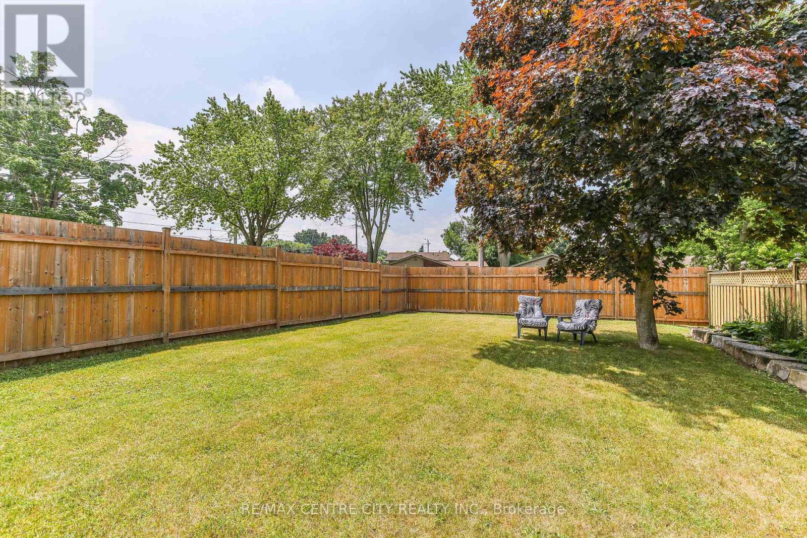 13 Potters Road N, Tillsonburg, Ontario  N4G 2G9 - Photo 40 - X12439497
