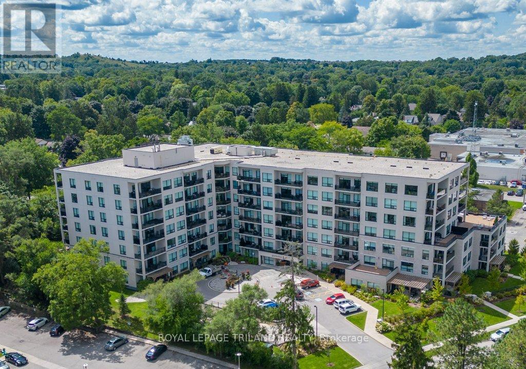 504 - 1200 Commissioners Road W, London South, Ontario  N6K 1C7 - Photo 1 - X12439521