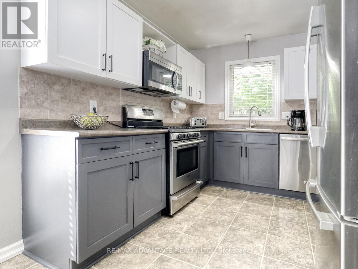 59 Buchan Road, London East, Ontario  N5V 4H6 - Photo 12 - X12439592
