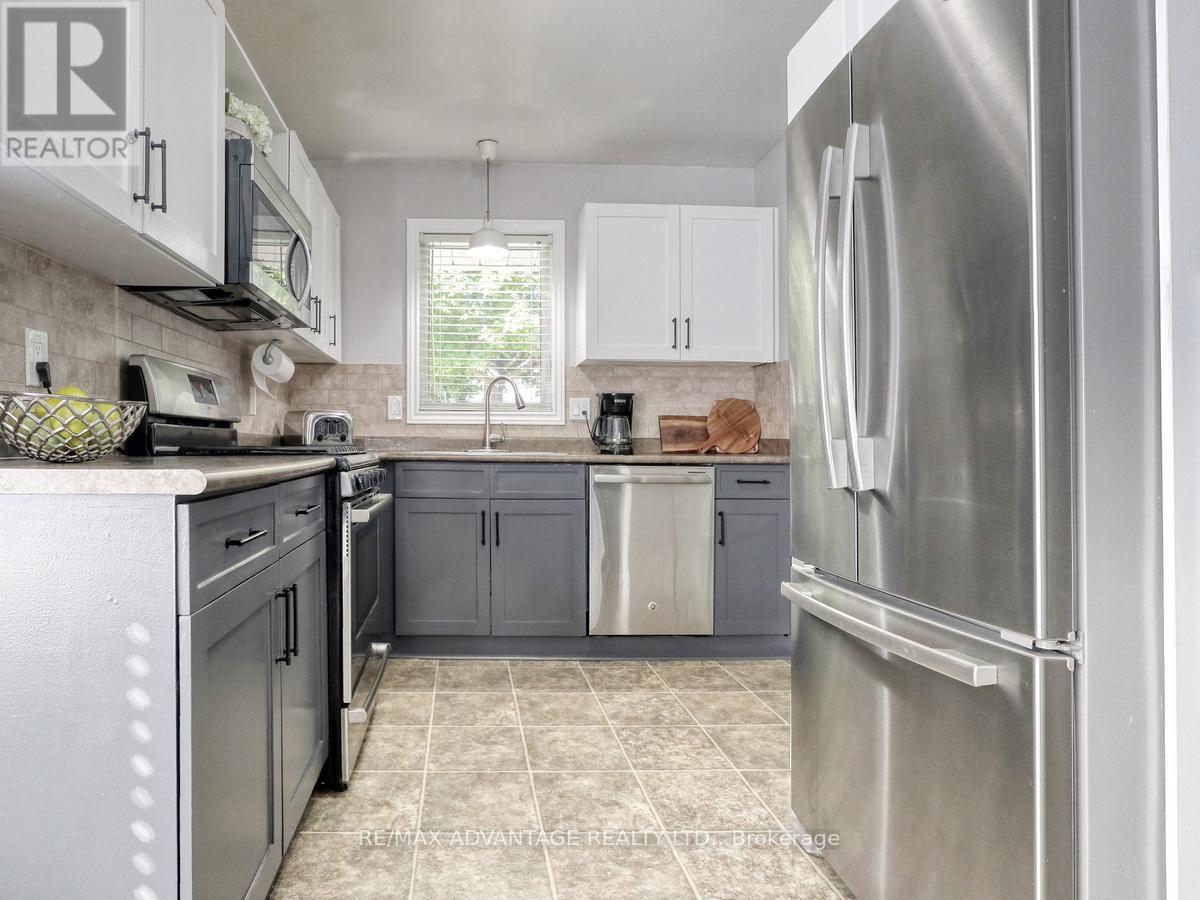 59 Buchan Road, London East, Ontario  N5V 4H6 - Photo 13 - X12439592