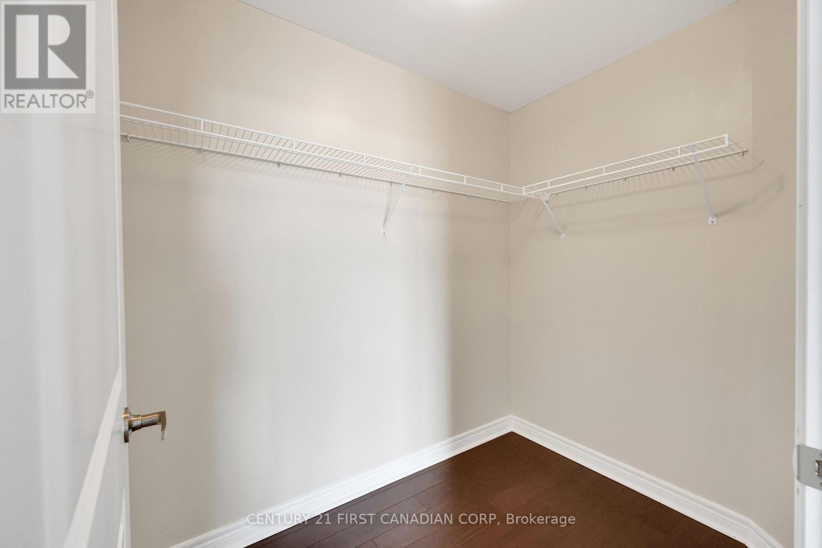 1503 - 330 Ridout Street N, London East, Ontario  N6C 3Z3 - Photo 18 - X12439624
