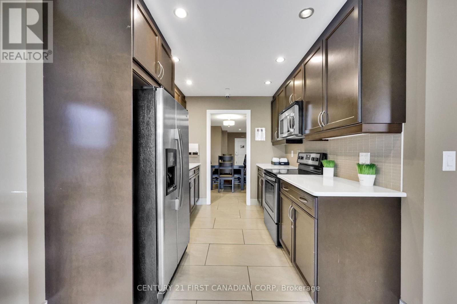 1503 - 330 Ridout Street N, London East, Ontario  N6C 3Z3 - Photo 38 - X12439624