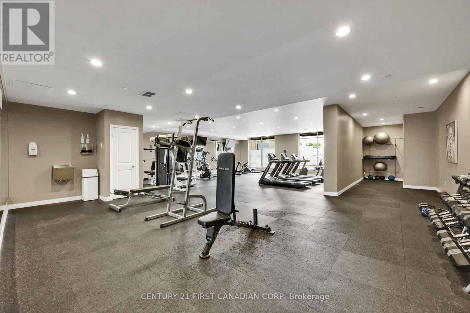1503 - 330 Ridout Street N, London East, Ontario  N6C 3Z3 - Photo 46 - X12439624
