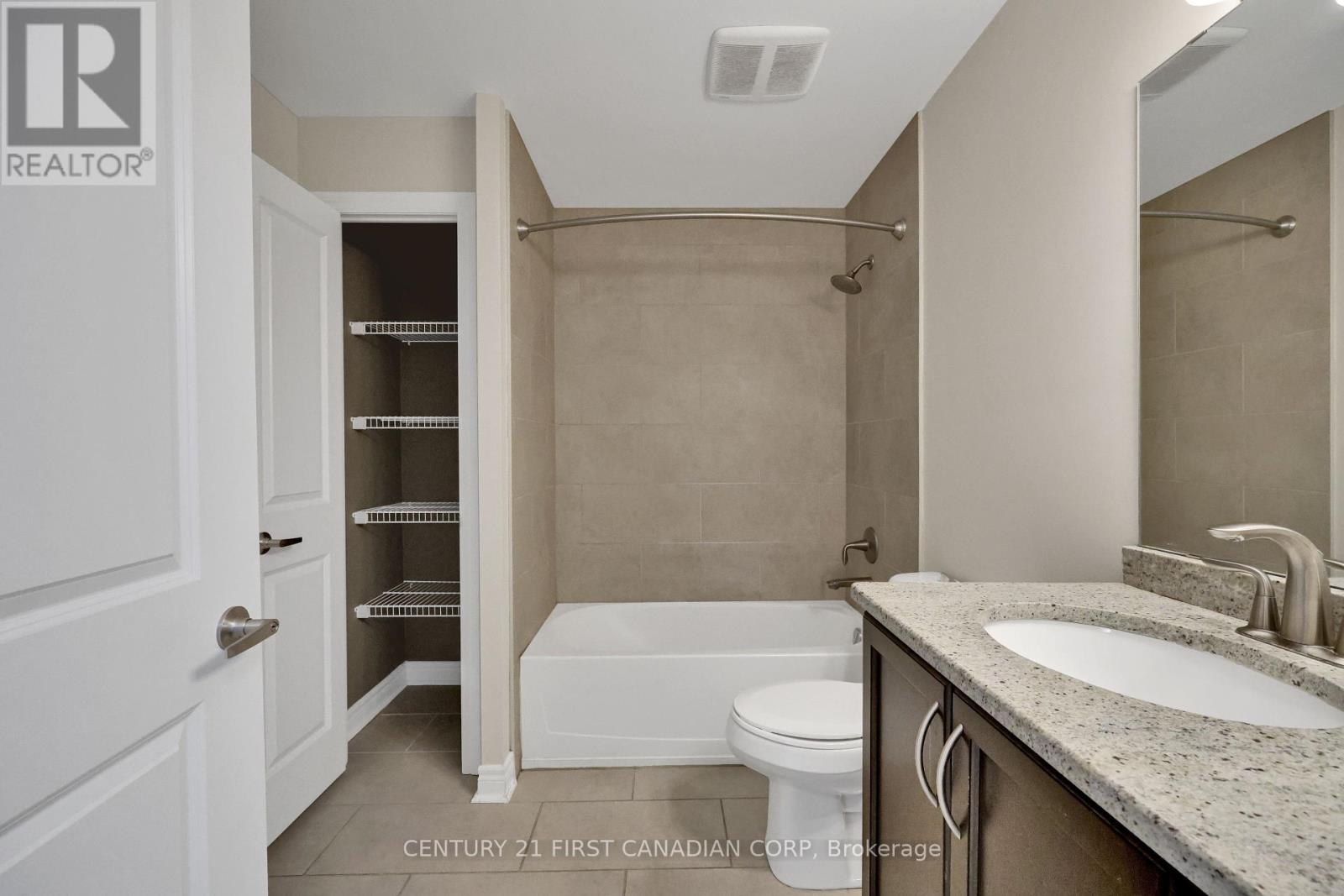 1503 - 330 Ridout Street N, London East, Ontario  N6C 3Z3 - Photo 5 - X12439624