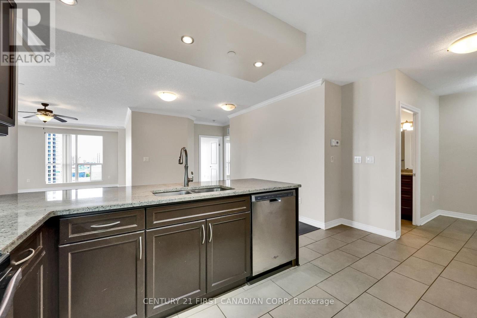 1503 - 330 Ridout Street N, London East, Ontario  N6C 3Z3 - Photo 6 - X12439624