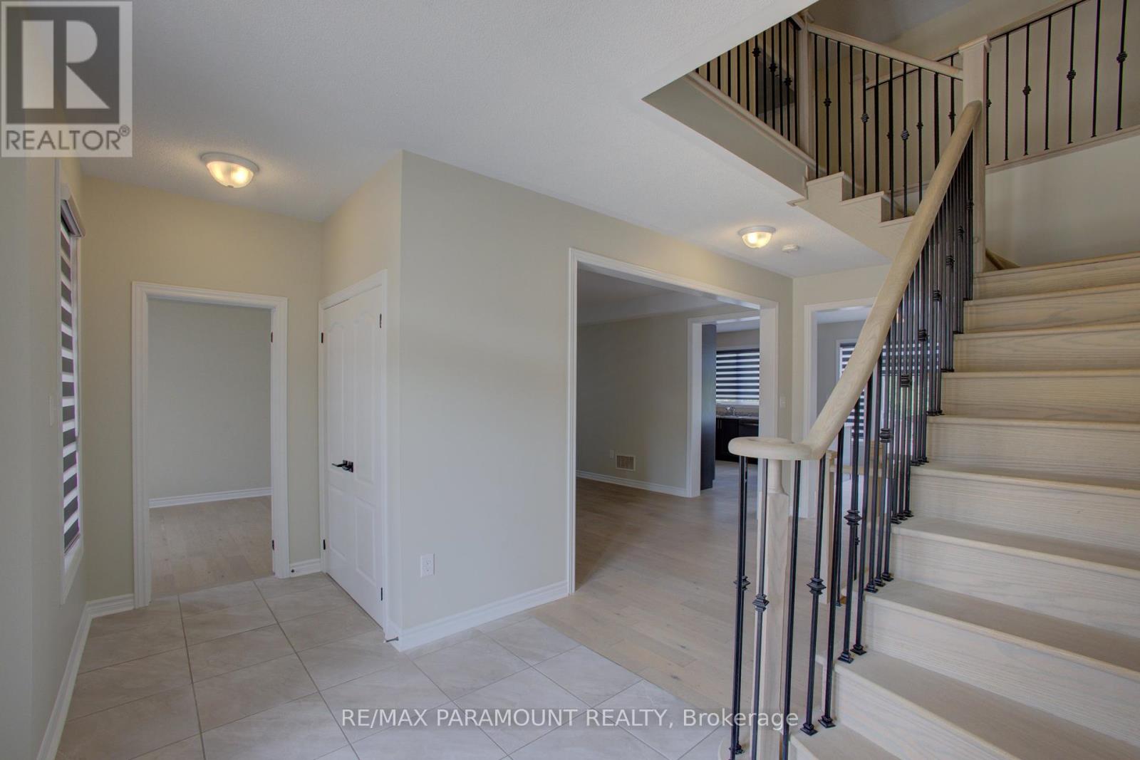 15 Mclean Avenue, Collingwood, Ontario  L9Y 3V2 - Photo 7 - S12439362