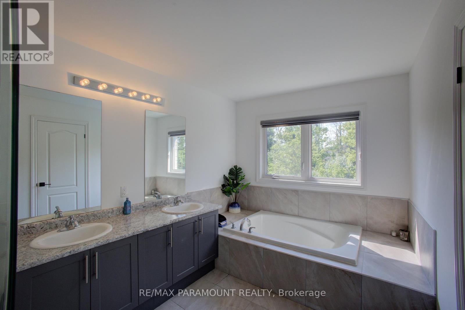 30 Kirby Avenue, Collingwood, Ontario  L9Y 3W8 - Photo 32 - S12439366