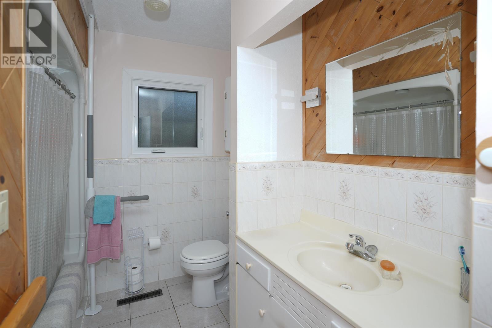 634 Hartland St, Thunder Bay, Ontario  P7B 2E6 - Photo 16 - TB253075