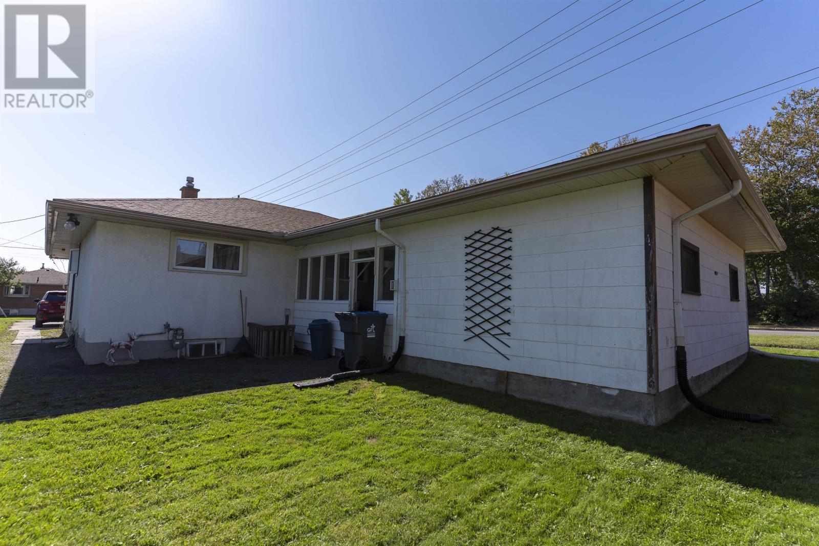 634 Hartland St, Thunder Bay, Ontario  P7B 2E6 - Photo 4 - TB253075