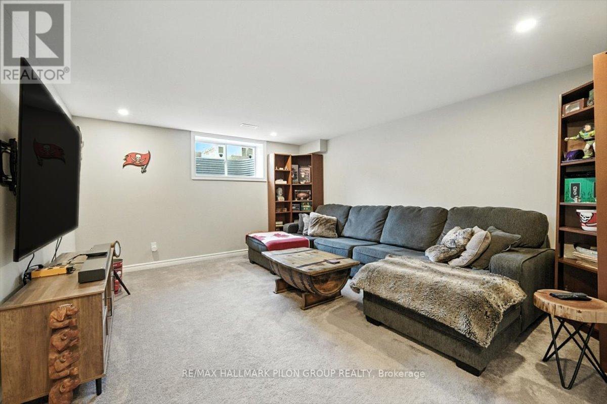 381 Gerry Lalonde Drive, Ottawa, Ontario  K4A 0X2 - Photo 19 - X12439460