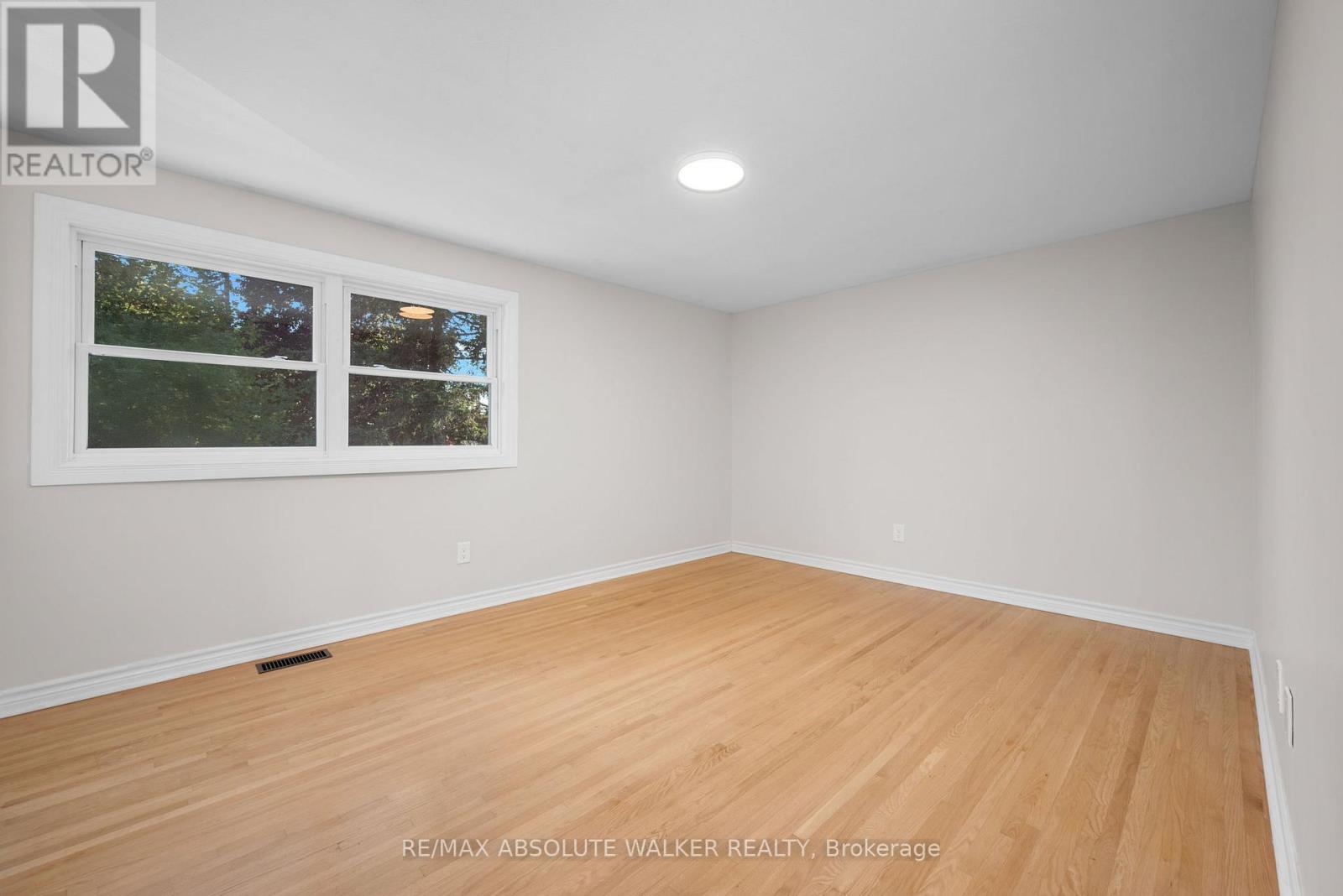 917 Rand Avenue, Ottawa, Ontario  K1V 6X3 - Photo 29 - X12439485