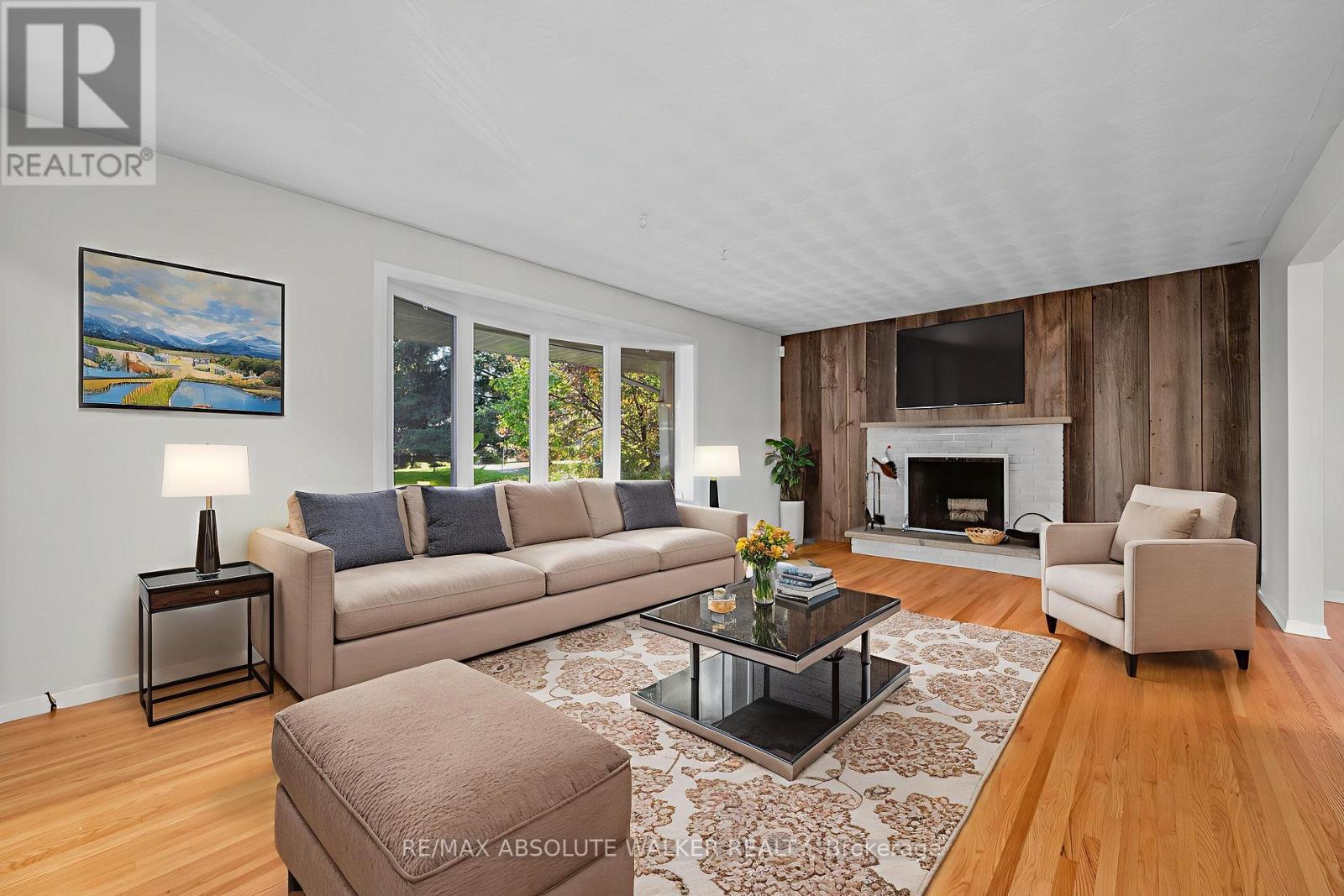 917 Rand Avenue, Ottawa, Ontario  K1V 6X3 - Photo 8 - X12439485