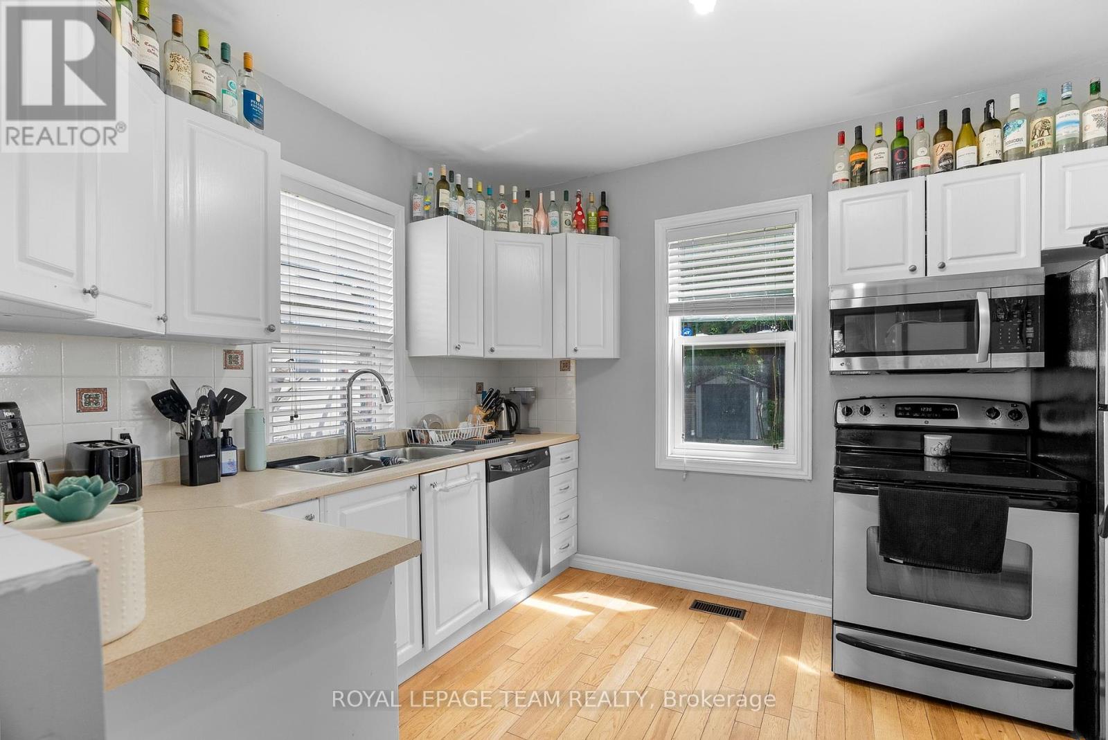 240 Garneau Street, Ottawa, Ontario  K1L 7T8 - Photo 13 - X12439517