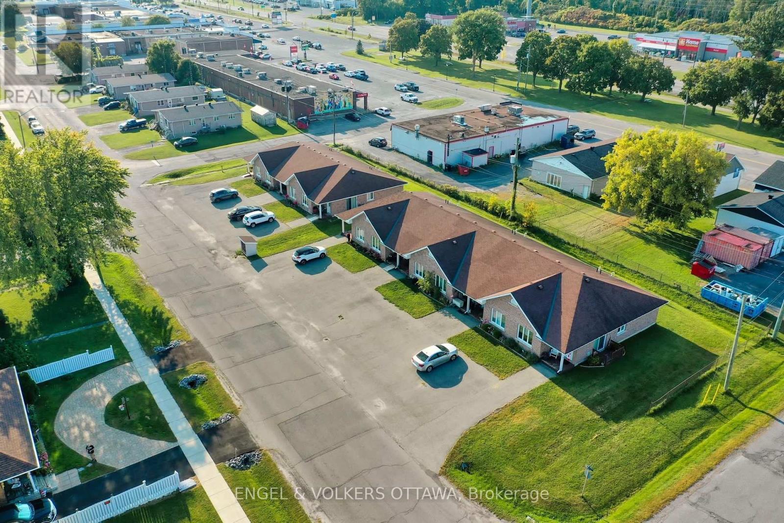 #F - 50 FIFTH STREET E, South Dundas, Ontario