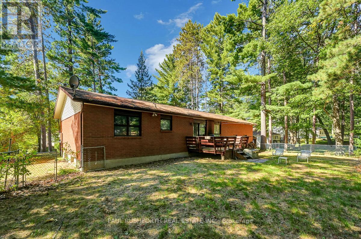 1283 Bayview Drive, Ottawa, Ontario  K0A 3M0 - Photo 24 - X12439562