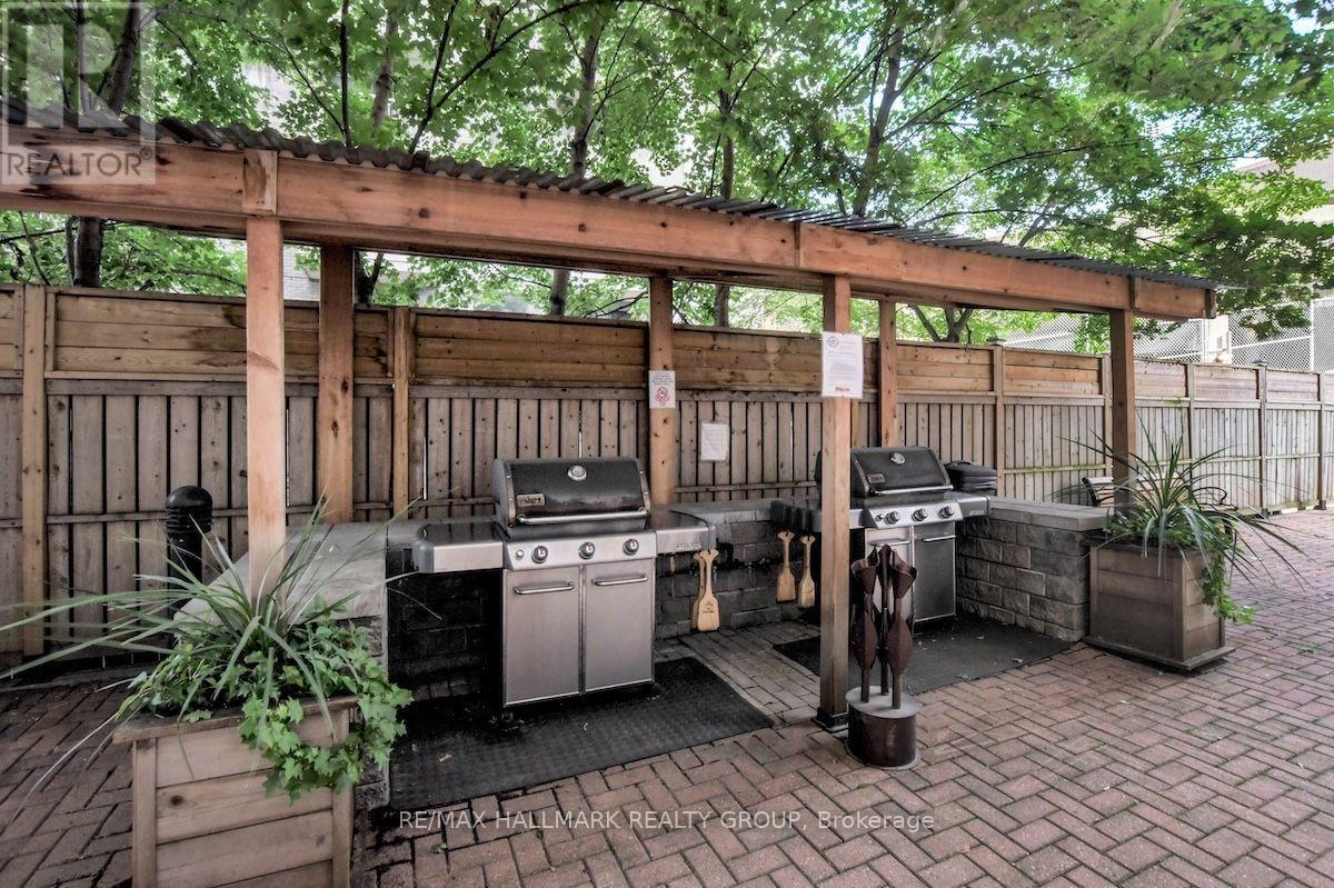 802 - 429 Somerset Street W, Ottawa, Ontario  K2P 2P5 - Photo 25 - X12439597