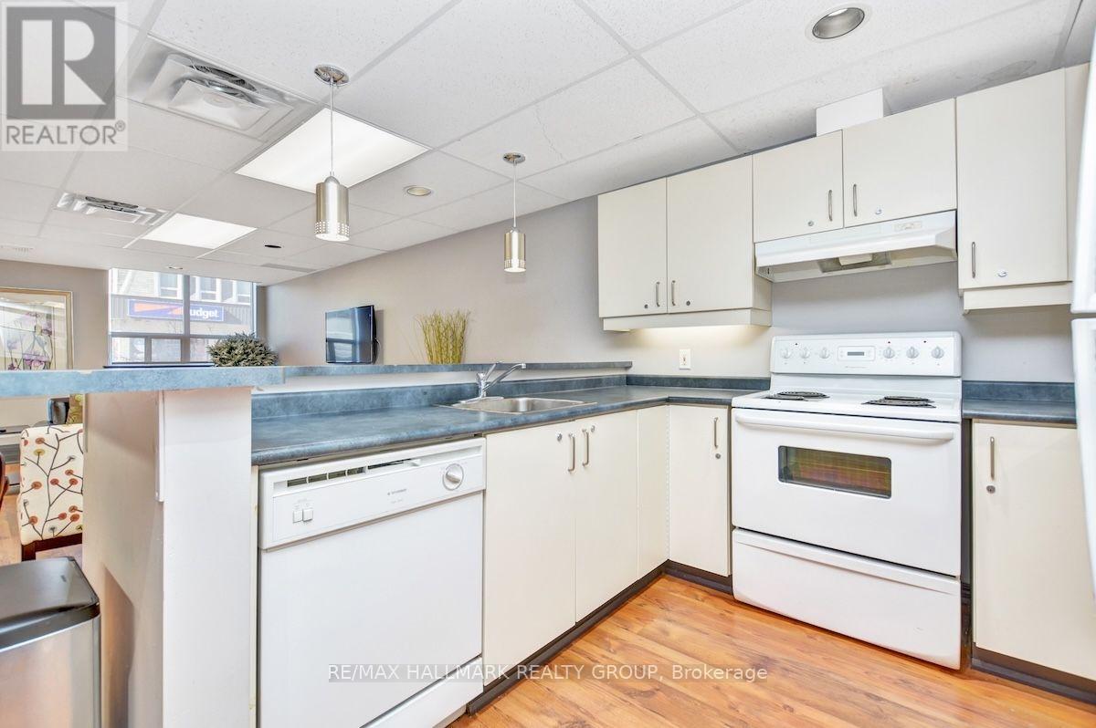 802 - 429 Somerset Street W, Ottawa, Ontario  K2P 2P5 - Photo 33 - X12439597