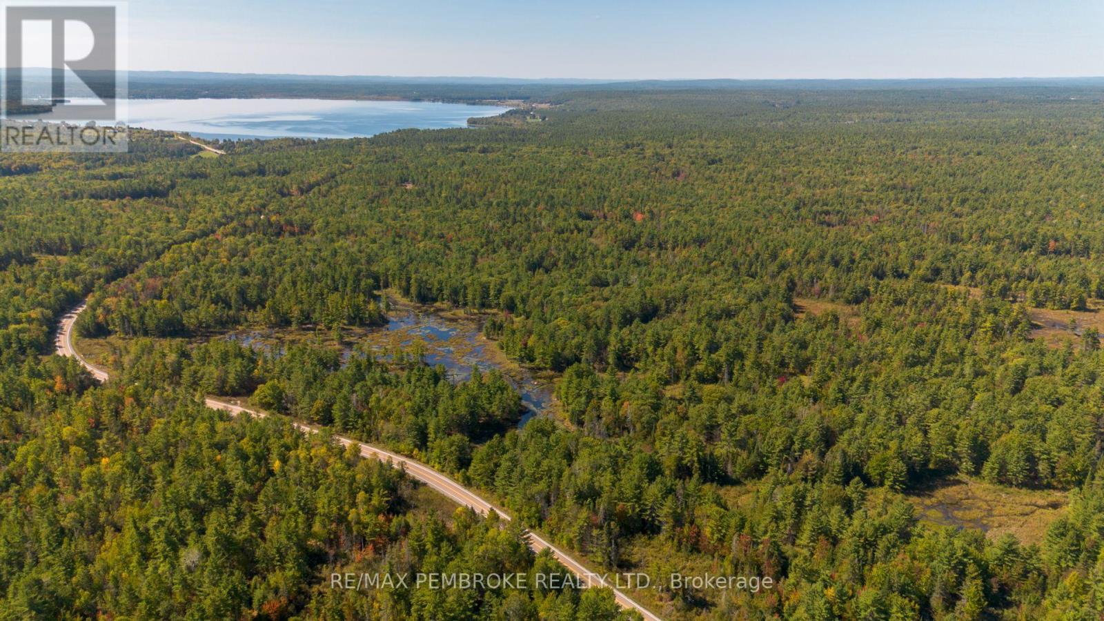 00 Mountain Road, North Algona Wilberforce, Ontario K8A 6W4 - Photo 4 - X12439614