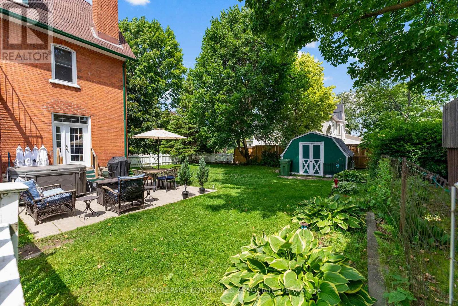 282 Supple Street, Pembroke, Ontario  K8A 3H2 - Photo 36 - X12439631