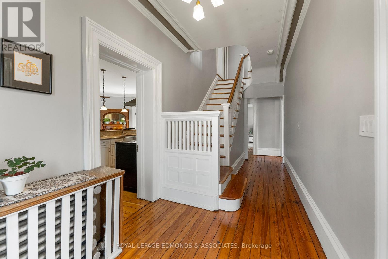 282 Supple Street, Pembroke, Ontario  K8A 3H2 - Photo 5 - X12439631