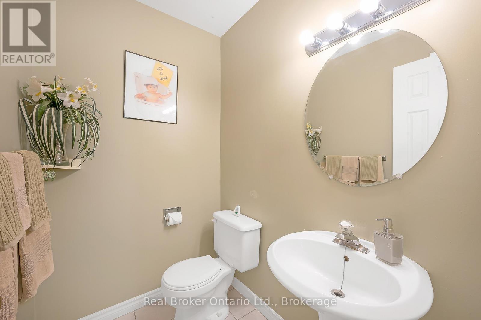 3277 Folkway Drive, Burlington, Ontario  L7M 3J2 - Photo 20 - W12439564