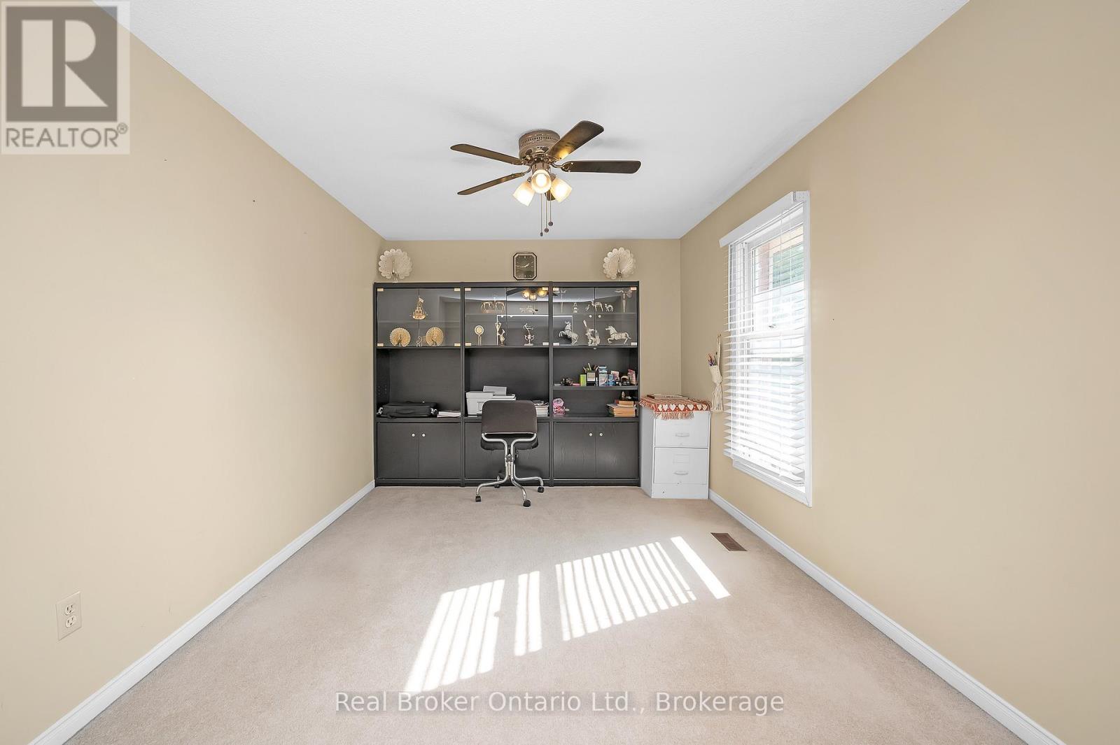 3277 Folkway Drive, Burlington, Ontario  L7M 3J2 - Photo 26 - W12439564