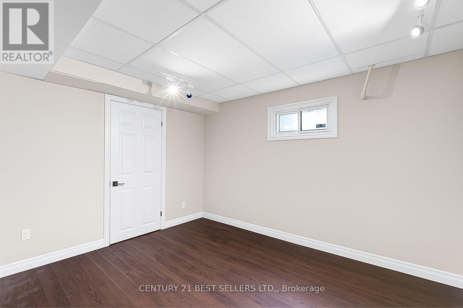 477 Ontario Street N, Milton, Ontario  L9T 3J4 - Photo 19 - W12436181