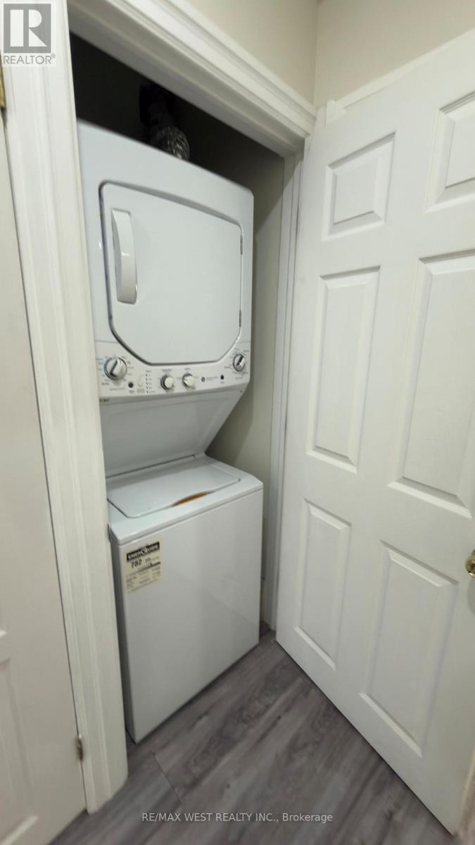 25 Sixteenth Street, Toronto, Ontario  M8V 3J7 - Photo 21 - W12437026