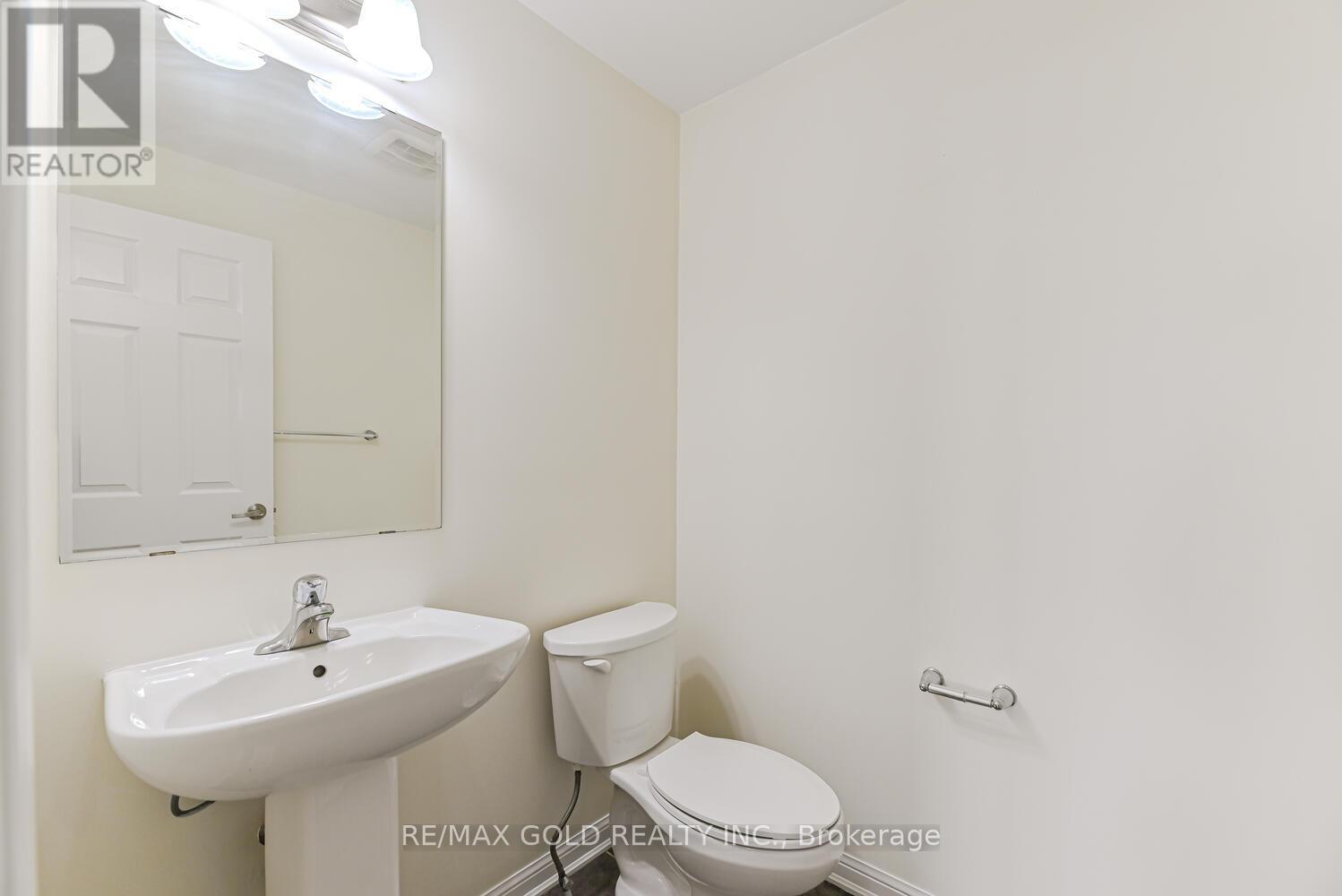 121 Buick Boulevard, Brampton, Ontario  L7A 0Z2 - Photo 11 - W12437506