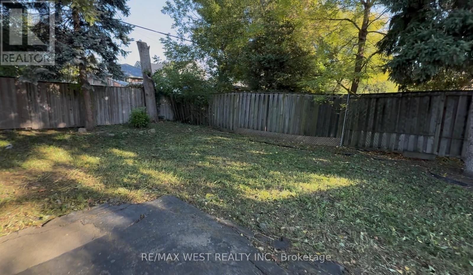 25 Sixteenth Street, Toronto, Ontario  M8V 3J7 - Photo 36 - W12437026